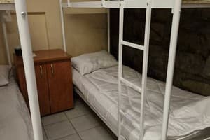 Хостел Подол. Место в женском 12-местном номере  2